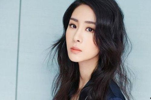 吃瓜娱乐张碧晨是谁,从吃瓜娱乐到闪耀舞台的蜕变之路